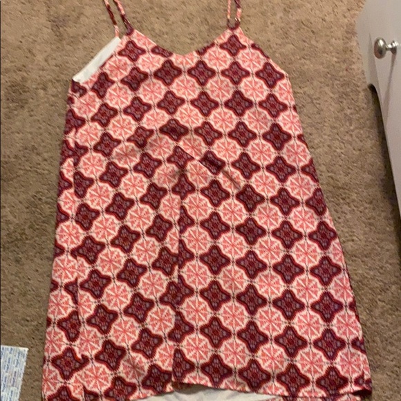 A red and white dress. - Picture 3 of 3